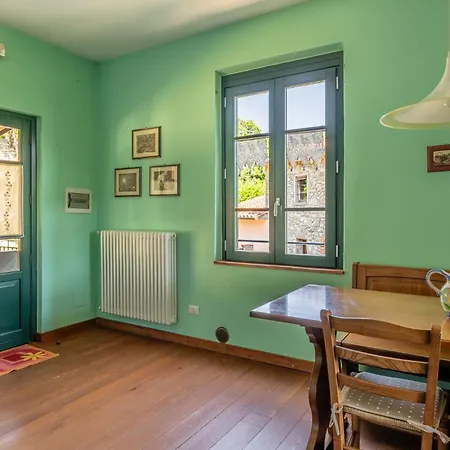 팜스테이 Alba Al Rifugio Arcobaleno