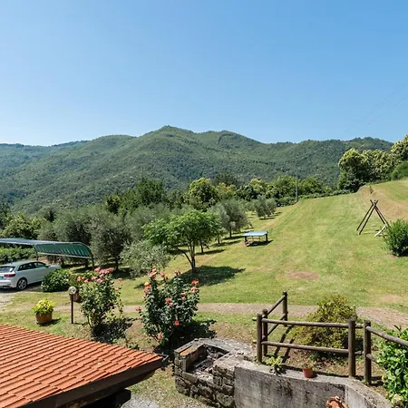 Alba Al Rifugio Arcobaleno 팜스테이